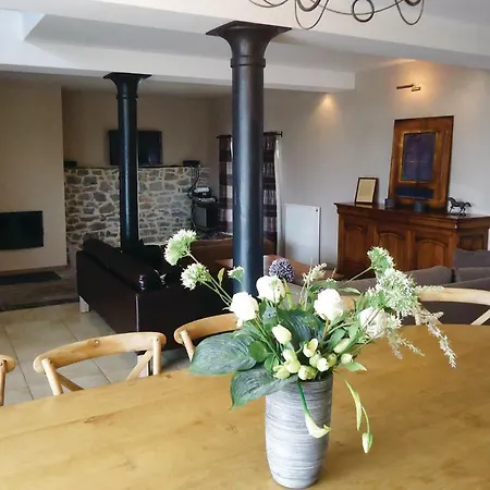 펜션 Holiday With A Fireplace 177 *